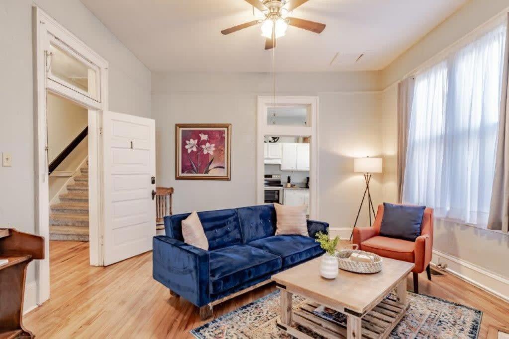 Dauphin District Darling #1-Downtown, Restaurants Apartment Mobile Bagian luar foto