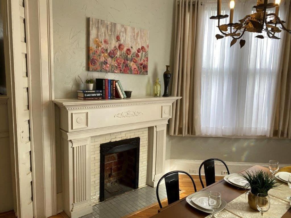 Dauphin District Darling #1-Downtown, Restaurants Apartment Mobile Bagian luar foto