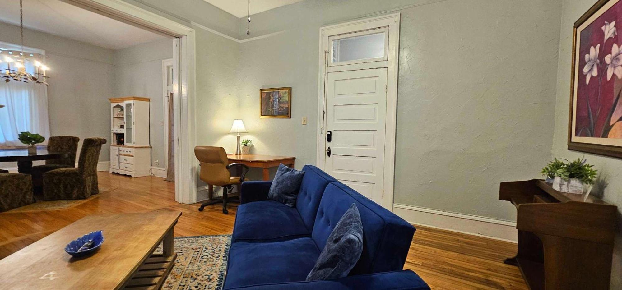 Dauphin District Darling #1-Downtown, Restaurants Apartment Mobile Bagian luar foto